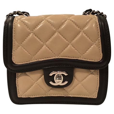 sac moins cher chanel|chanel bags second hand.